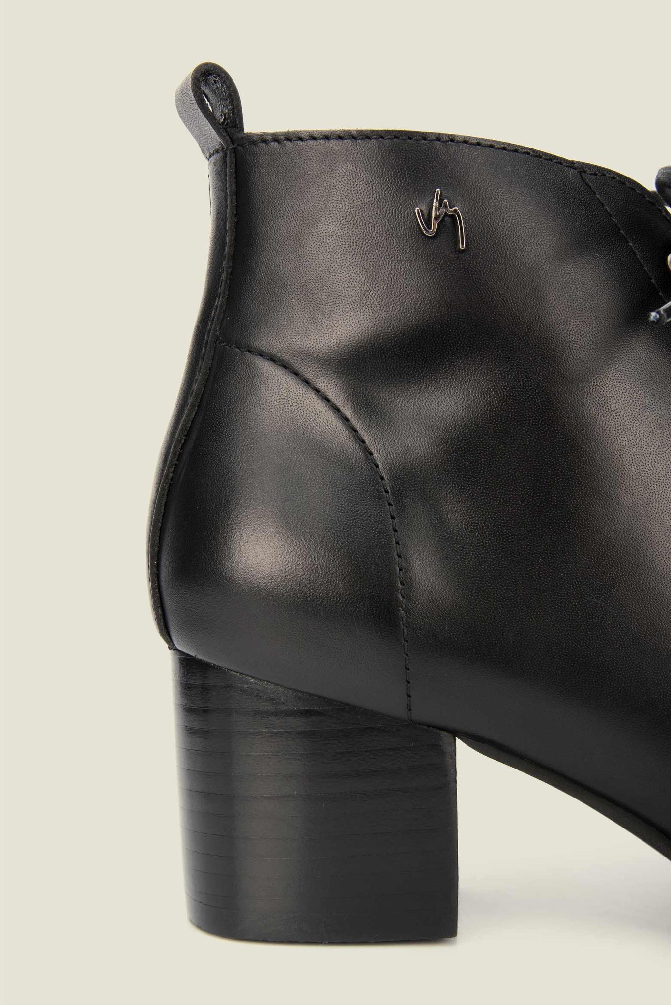 botines cuero mujer